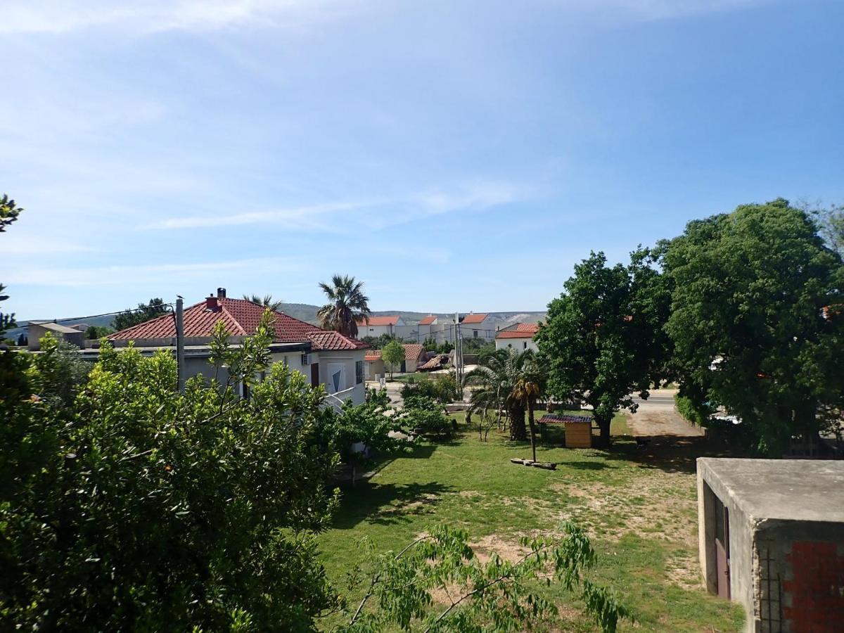 Apartment Maca Starigrad Paklenica Exterior photo